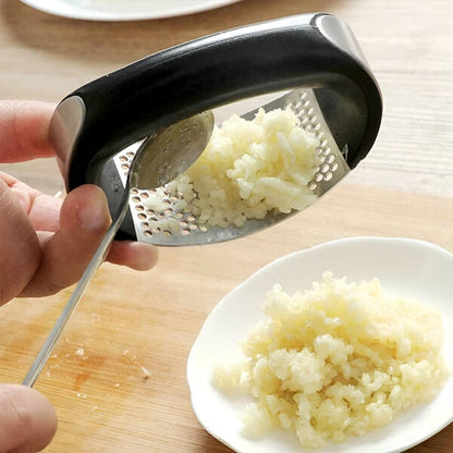 Garlic Squeezer Stainless Steel Easy Press Mess-Free Cooking Tool 4