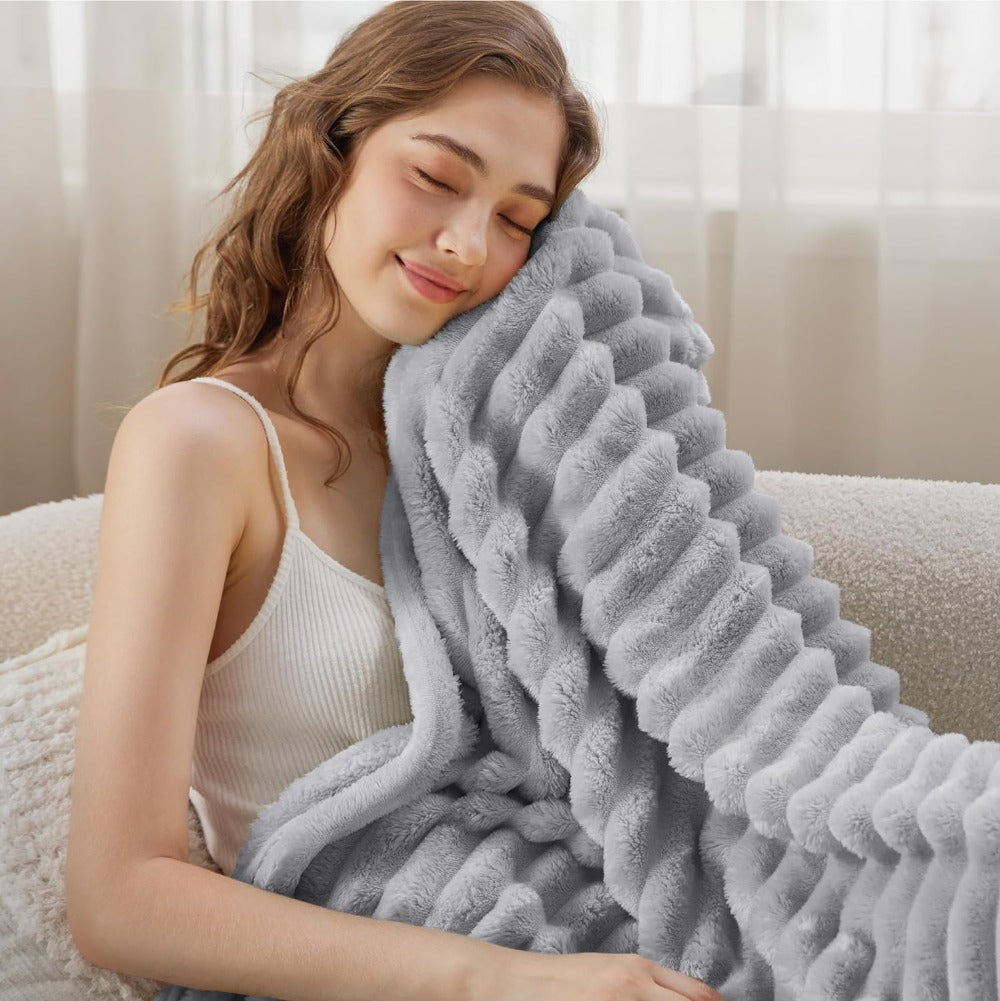 Throw Blanket | Textured Cloud-Like Softness | Year-Round Comfort 4