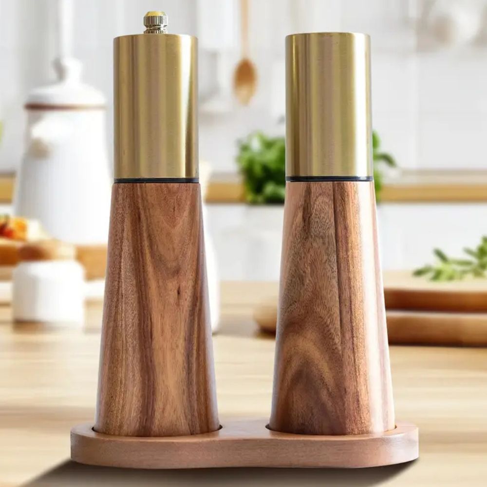 Wooden Spice Grinder Adjustable Coarseness for Fresh Seasoning 0